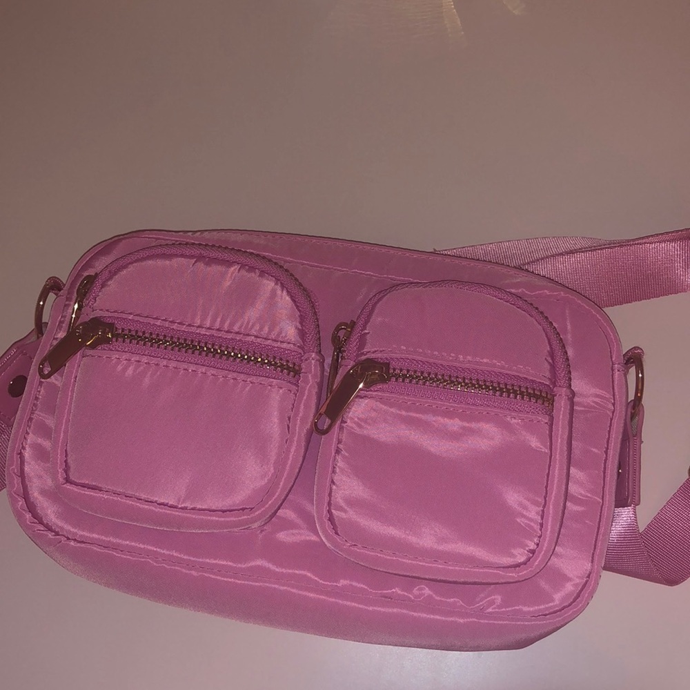 pink purse